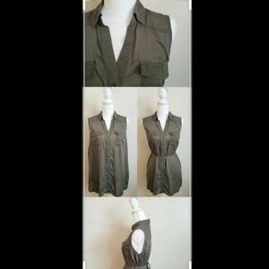 Liz Lange Maternity Green Button Down Tanks XS